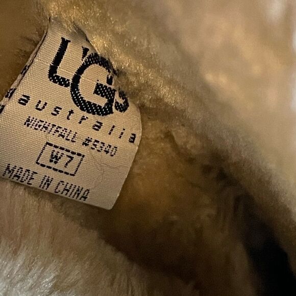 UGG Women's Michaela Waterproof Boots Chestnut Brown Size 7 - Picture 10 of 10